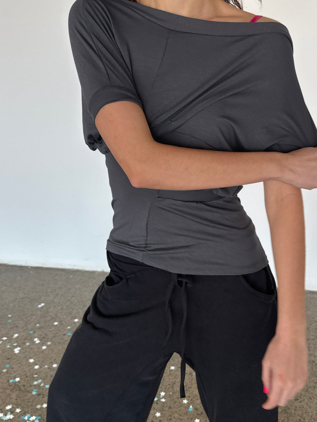 MAELYNN TOP GREY CHARCOAL