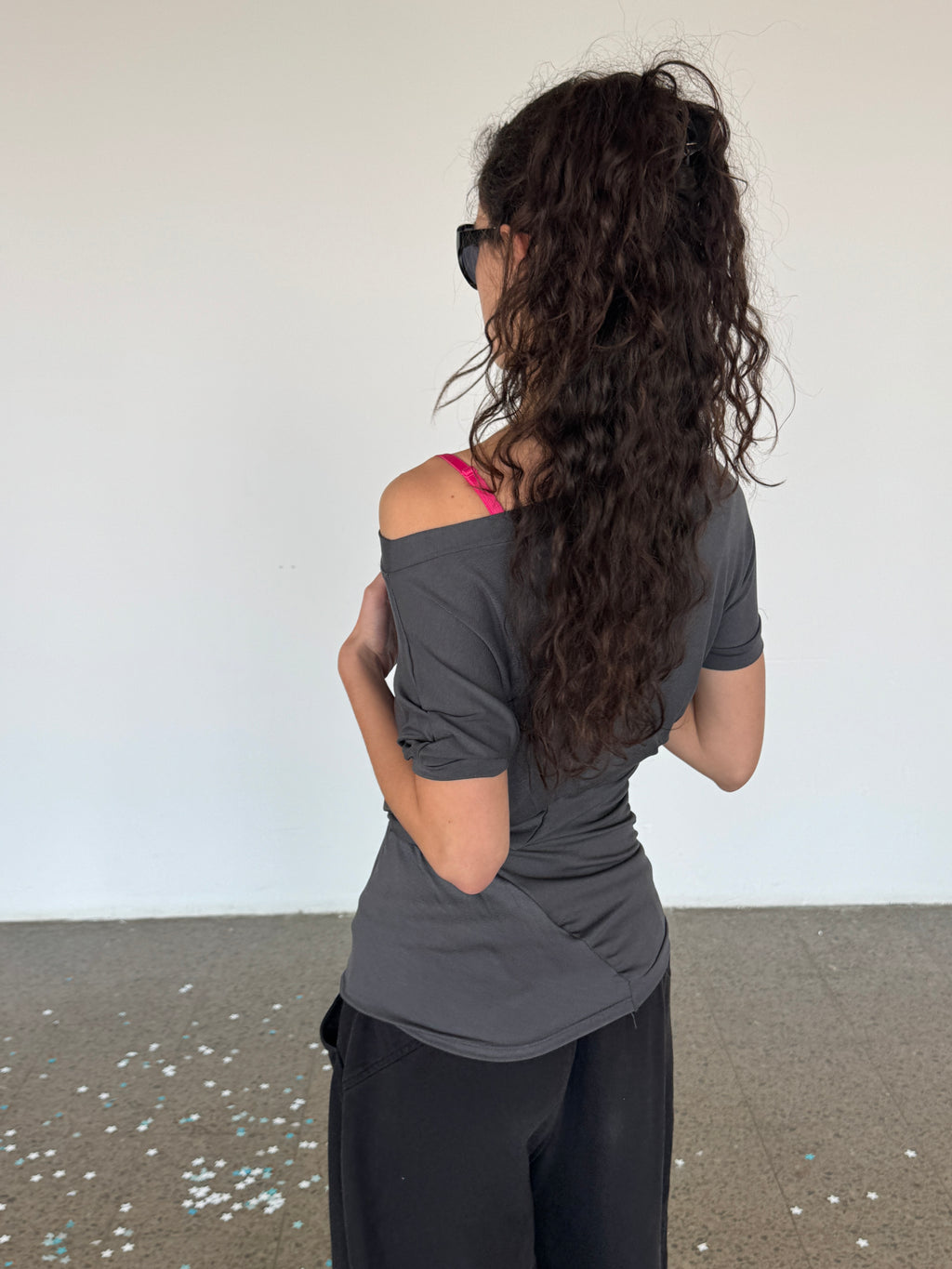 MAELYNN TOP GREY CHARCOAL
