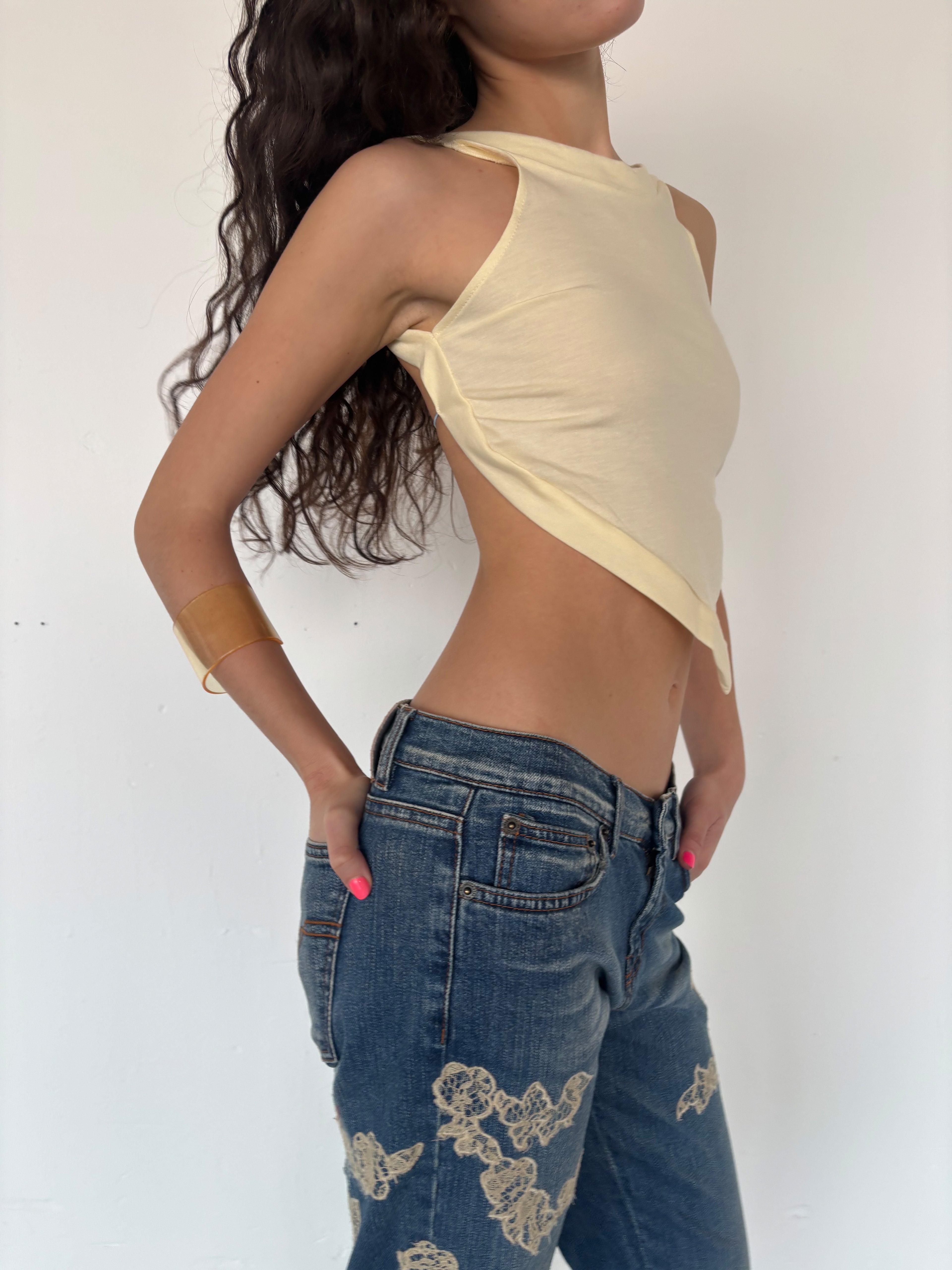 KATE TOP BUTTER